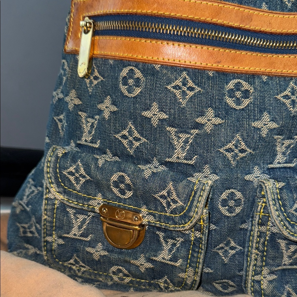 Louis Vuitton Blue Denim and Tan Leather Monogram Shoulder Bag - Picture 2 of 16